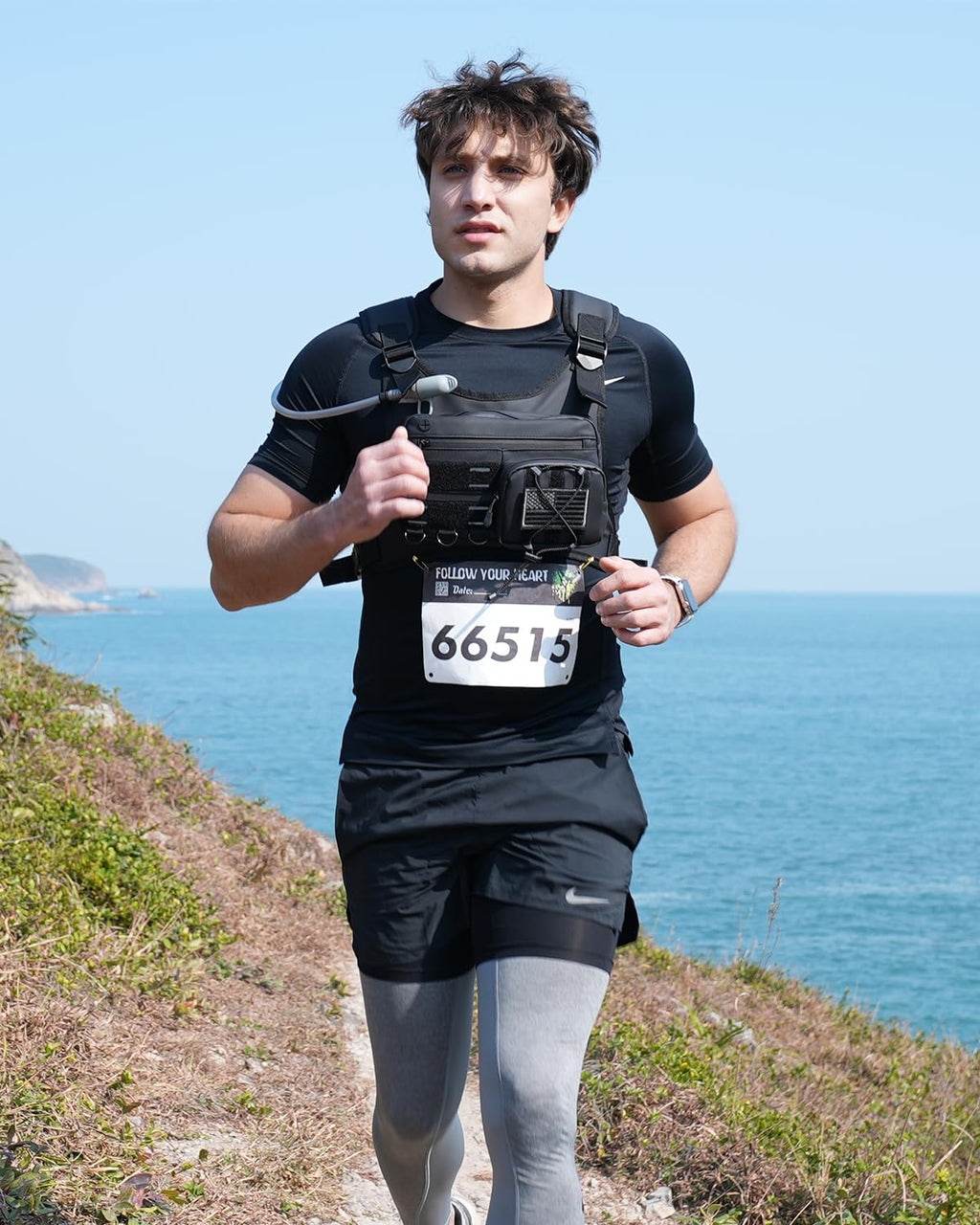 Lightweight Running Hydration Vest with 2L Water Bladder